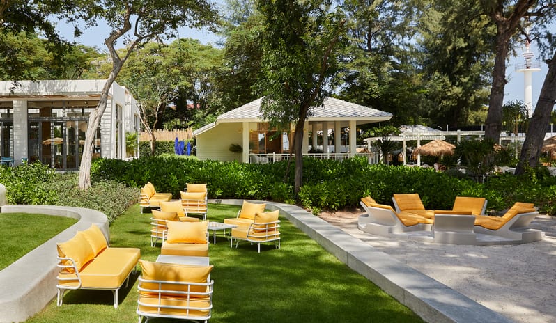 The Standard, Hua Hin - Lido Bar 1